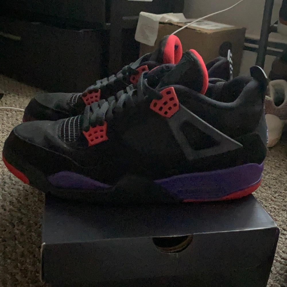 Air Jordan Retro 4 ‘Raptor’